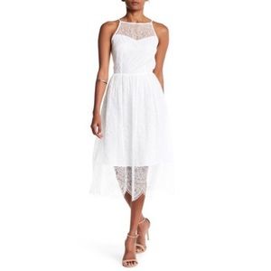 Cupcakes And Cashmere Strady Lace Midi Dress